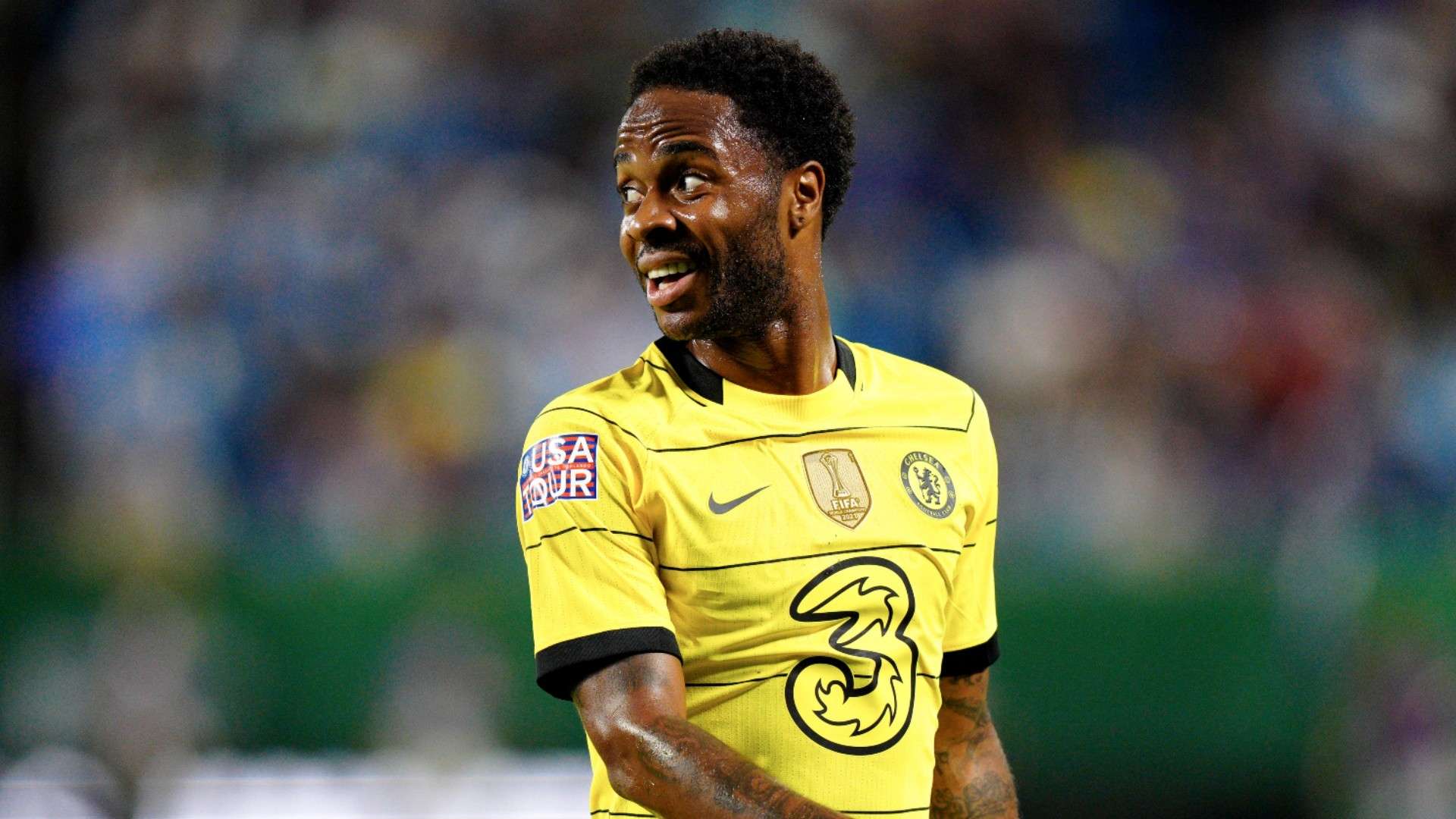 他在中场拦 他在中场拦