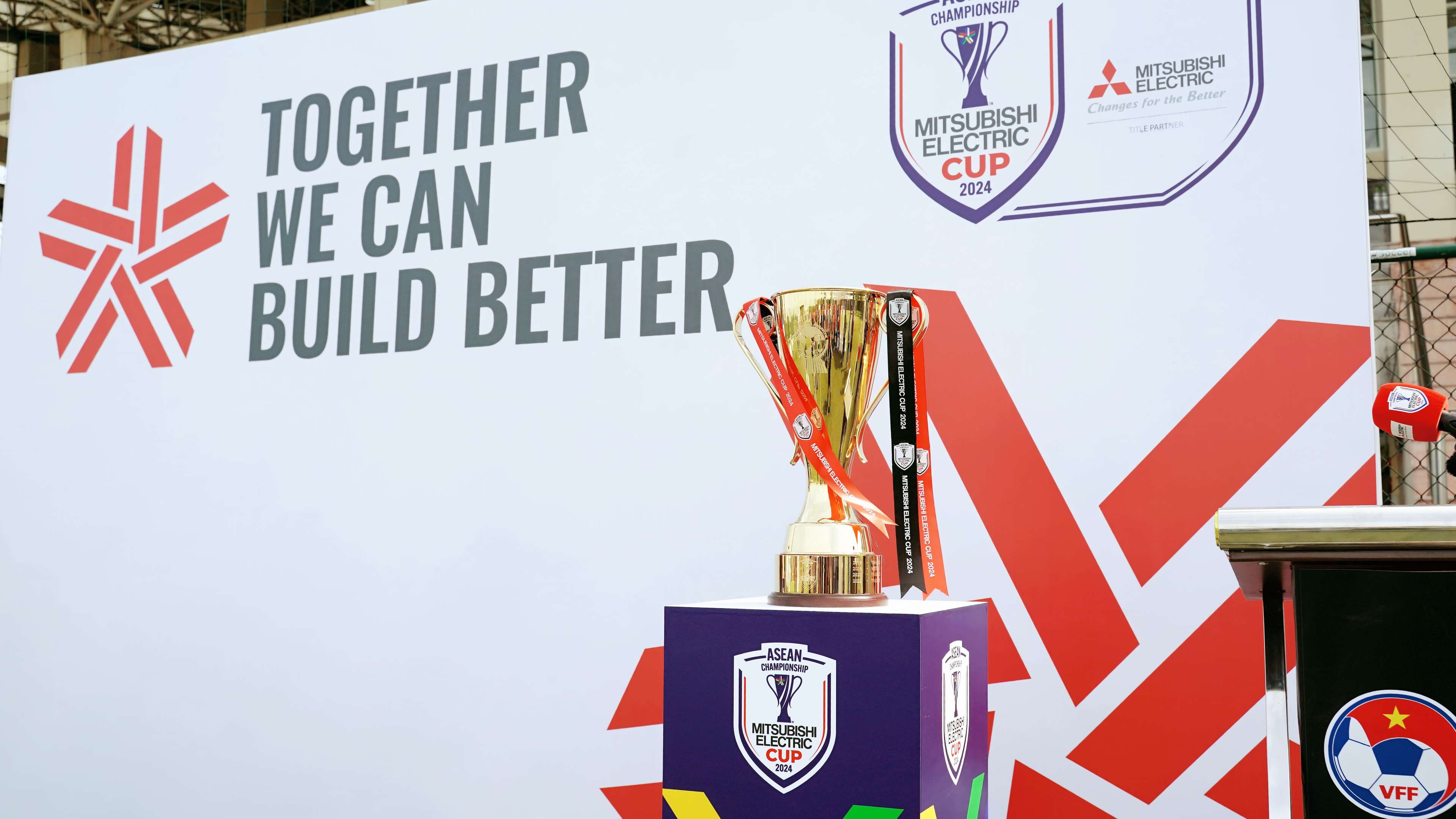 而这正是比 而这正是比